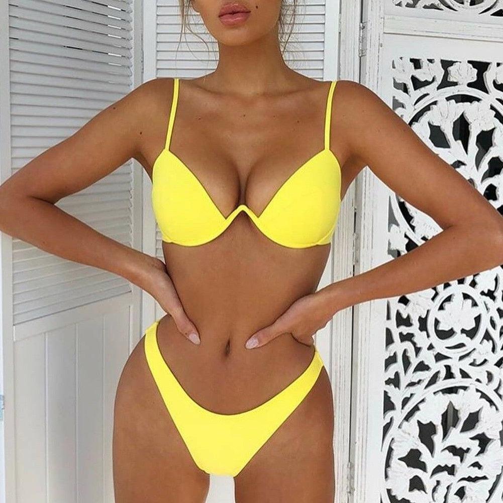 Burq | Bandage Braziliaanse bikini in effen kleur