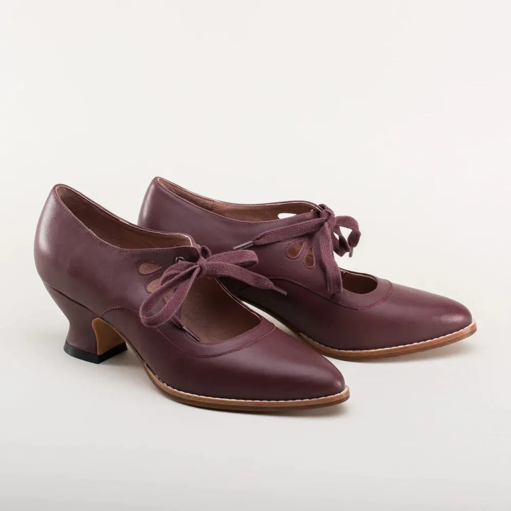 Burq | Elegante retro schoenen met lage hak