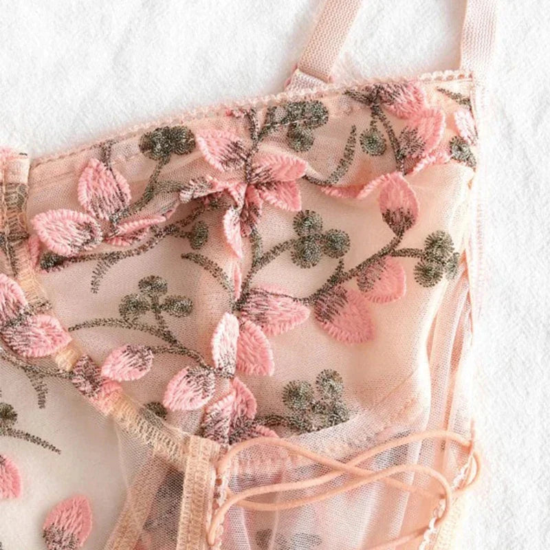 Burq | Korset Lingerie