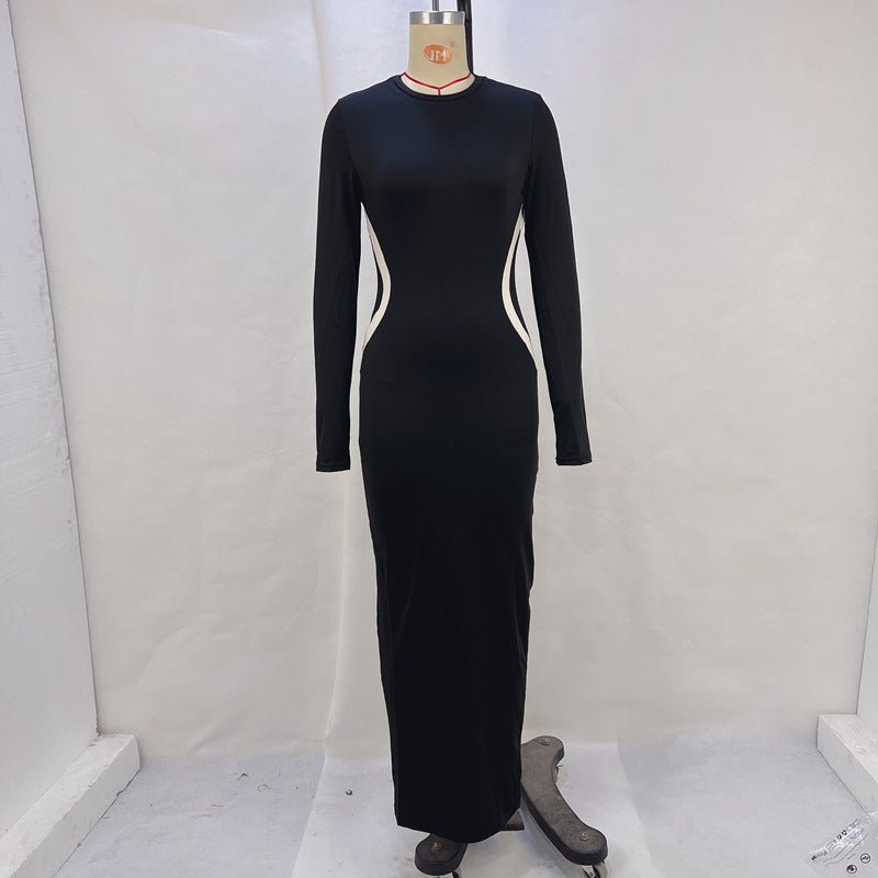 Burq | Sierlijke slim-fit ronde vingerjurk met lange mouwen