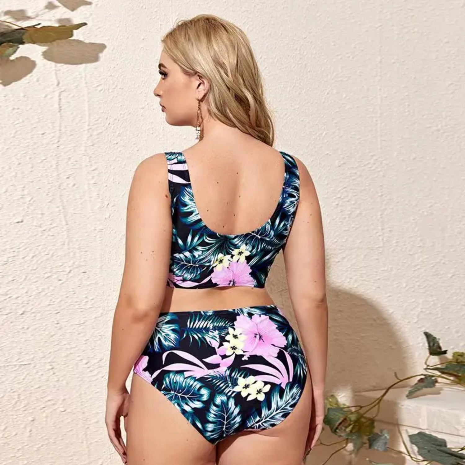 Burq | Tweedelige bikini met vintage bloemenprint in grote maten