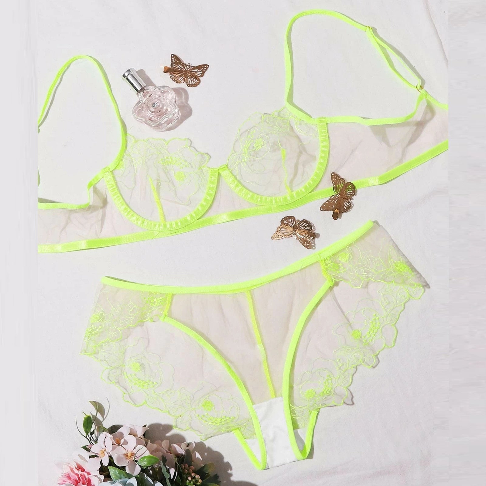 Burq Vrouwenborduursel Sheer Lingerie Set