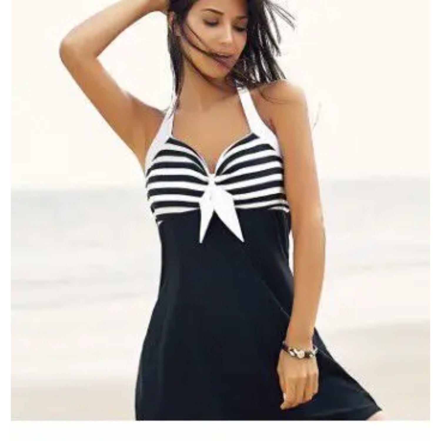 Burq | Zwart gestreepte off-the-shoulder tankini